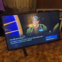 Toshiba 49L621U 49-inch 4K Ultra HD LED smart TV with built-in Google Cast capabilities remote & box