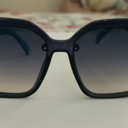 Jessica Simpson Oversized Glamorous Blue And Black Sparkle Ladies Sunglasses