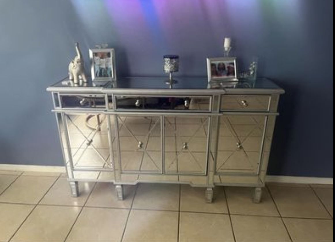 TV STAND / SIDEBOARD/ CONSOLE/ Entry Way Table 