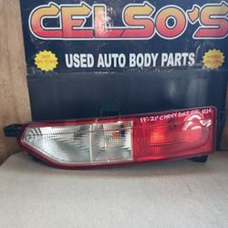 17 21 Chevy Bolt EV RH Rear Signal Light OEM.