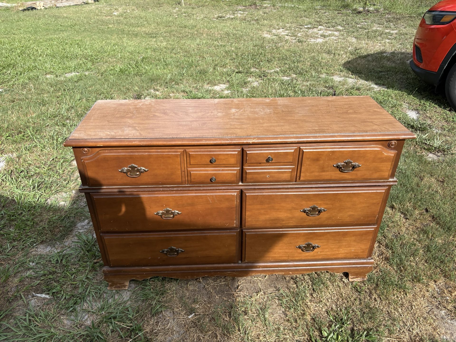 Dresser