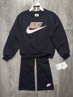 Nike set for girls size 6