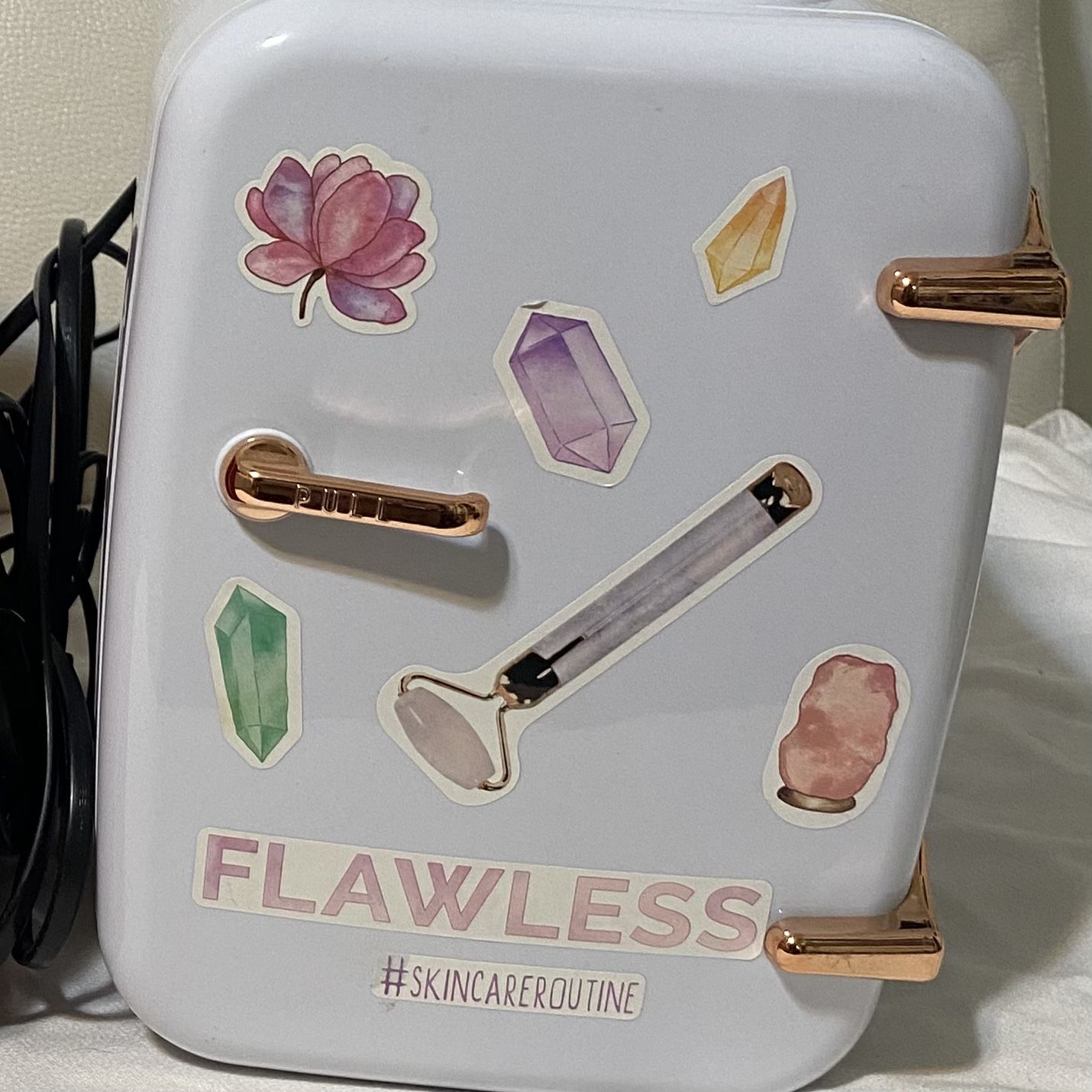 Finishing Touch Flawless Beauty White Mini Fridge