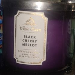 New Bath & Body Works - Black Cherry Merlot3-Wick Candle