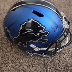 Signed By Calvin Johnson Detroit Lions Helmet 