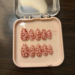 Handmade Press On Nail Set Size Medium 