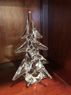 Tuscany crystal 8”h x 5.5”w Christmas tree
