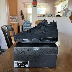 Jordan 4 Retro Black Cat (2025) Size 11