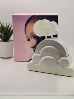 Ariana Grande 

Cloud Aurora Eau de Parfum

3.4 fl (USED 10-15%)⭐️