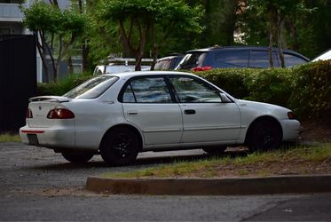 98 toyota corolla good condition