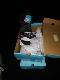 ZeroXposur Blue Eyes Sandal