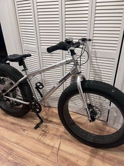 Malus mongoose 26in fat tire