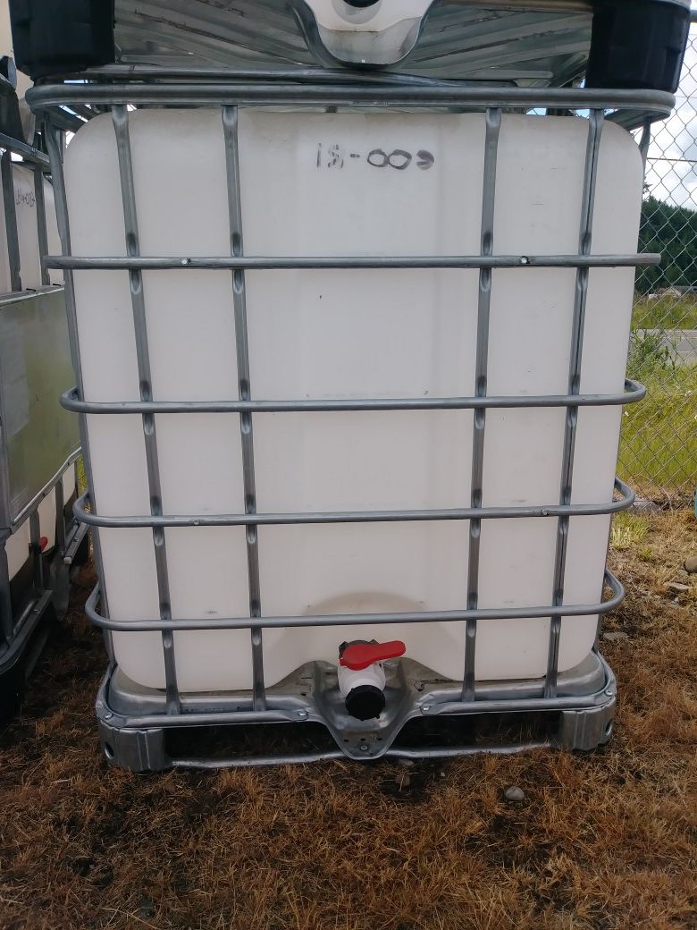 275 Gallon Food Grade IBC Tanks for Sale in Olympia, WA OfferUp