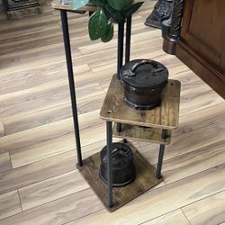 Plant Stand 32”