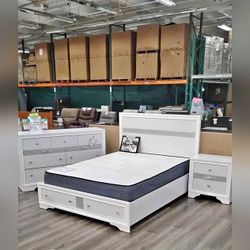 4 Pieces white color queen bedroom set