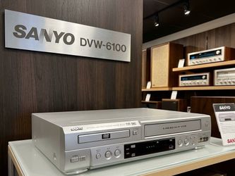 Sanyo DVW-6100 DVD & VHS Combo Player