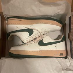 Nike Air Force 1 '07 LV8 Sail Gorge Green