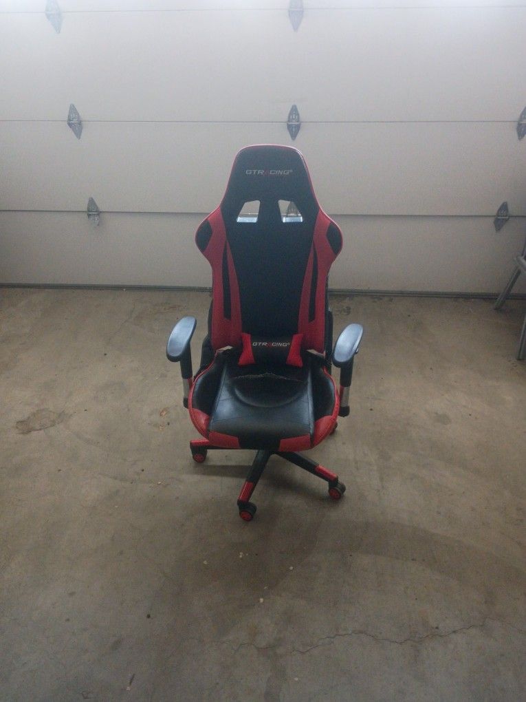 GTRACING Gaming Chair $40