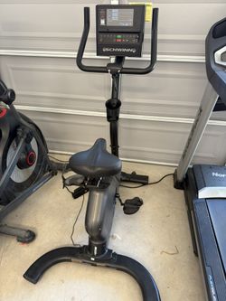 Schwinn 190 Upright Exercise Bike