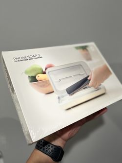 Phonesoap 3 UV Phone Sanitizer And Charger