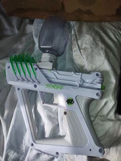 Surge Gel Blaster