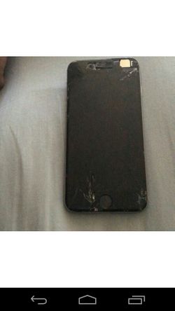 iPhone 6 space gray: Screen is broken