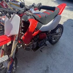 KLX 110