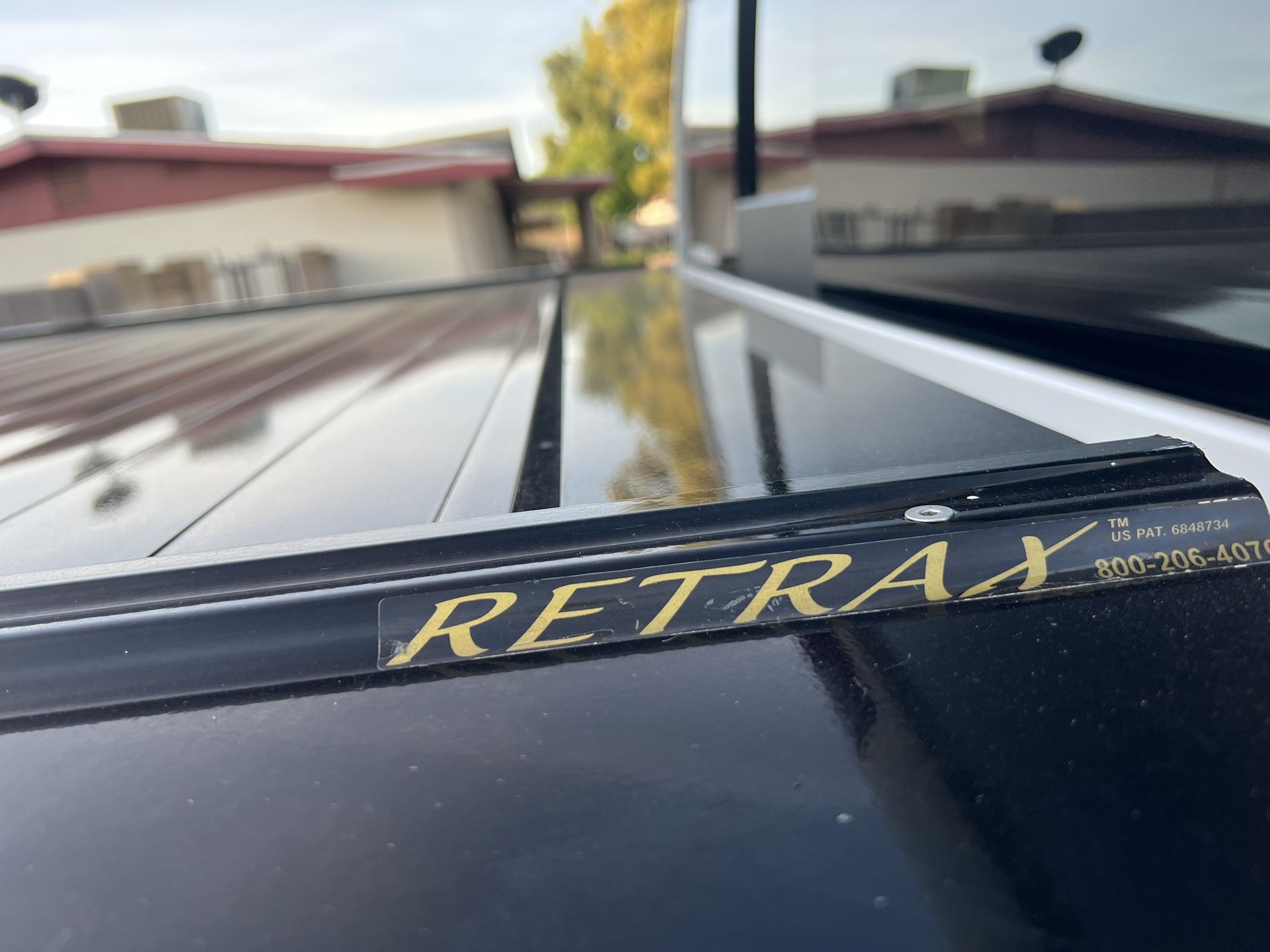 Retrax Pro Aluminum Tonneau Cover for Sale in Gilbert, AZ OfferUp