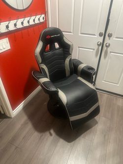 GoPlus Gaming Chair (Reclining & Message)