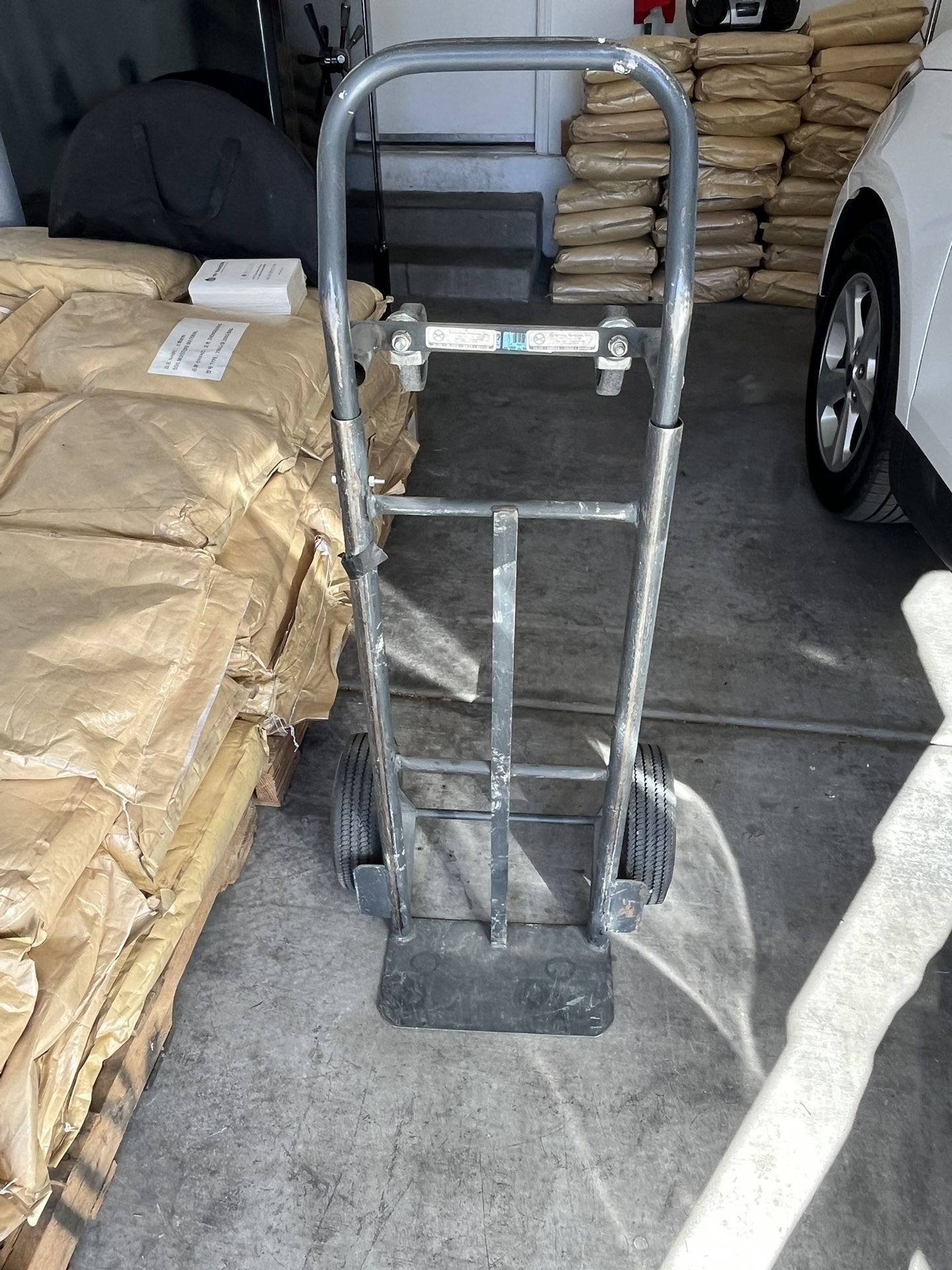 Dolly Works Two Ways