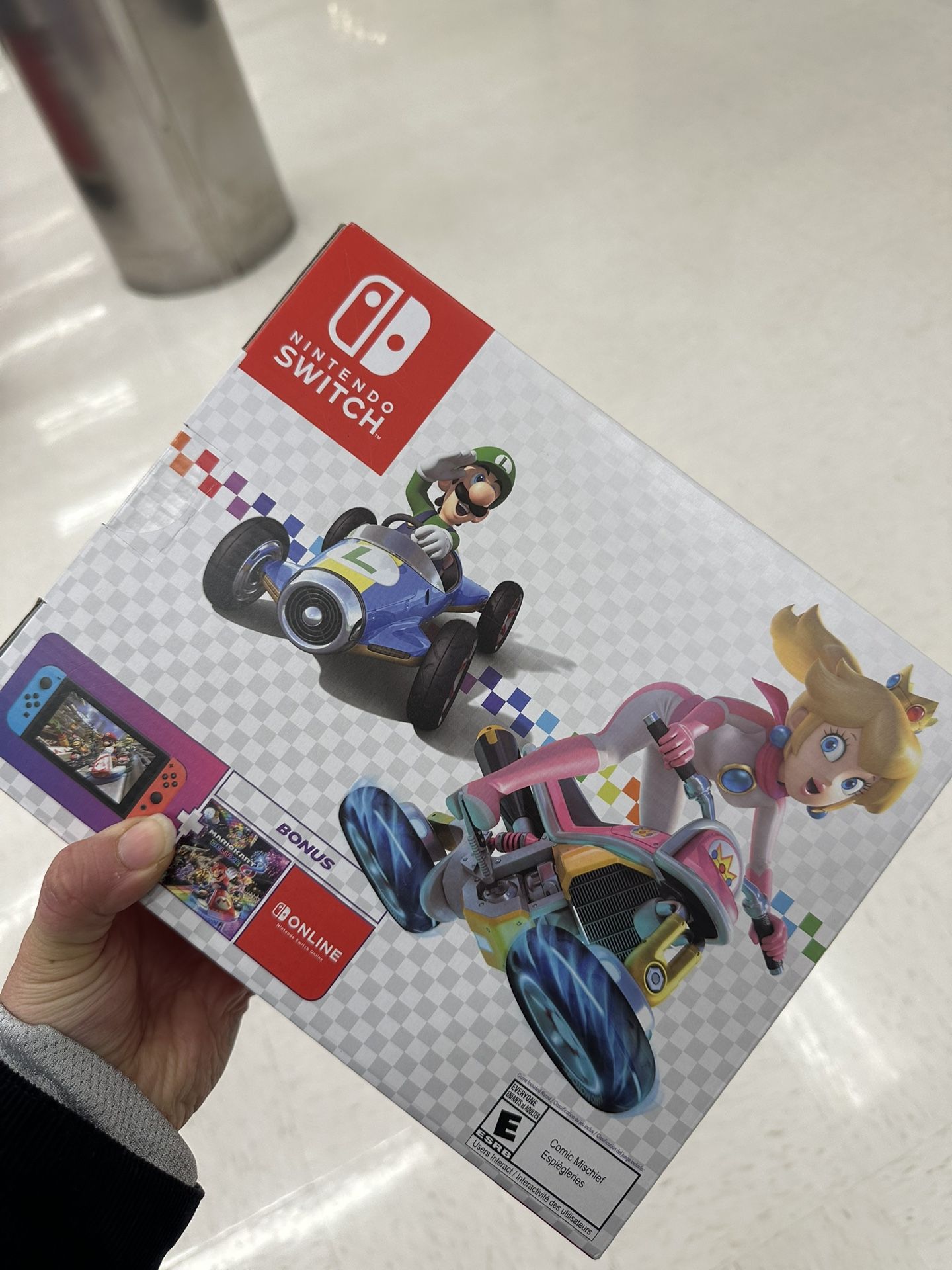 Nintendo Switch Plus Mario Kart Plus Year Membership