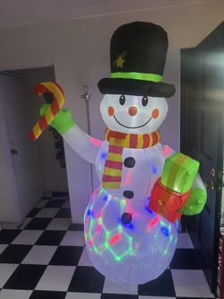 7 Feet tall Snow Man Christmas Inflatable