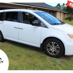 Honda Odyssey White 2013