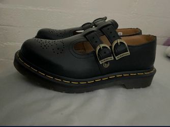 dr martens mary jane