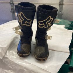 Fox Riding Boots  Size. 5