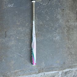 Easton Topaz Official Softball Bat, Hardly Used, Model FO20TPZ, 31 Inch, 21 Oz