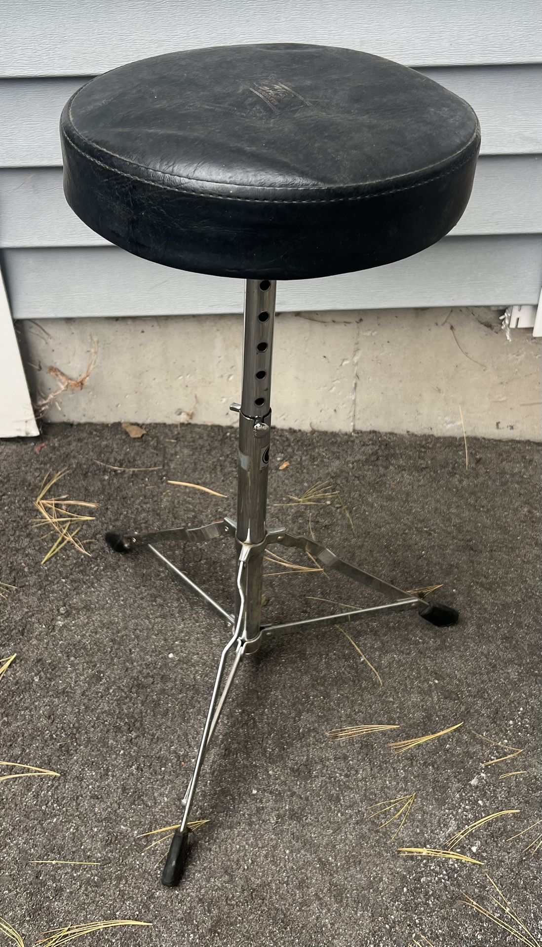 CB Percussion Drum Seat with Incremental Height Adjustment Collapsible Throne