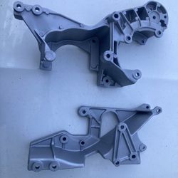 Brackets to install a serpentine belt system on a Chevy 5.7 / 350 engine