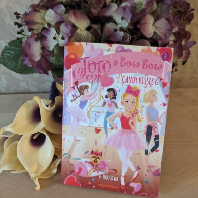 Jojo Siwa BOOK Jojo & Bow Bow Candy Kisses