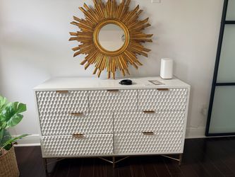 $200 White 7 Dresser with Gold Handles and Legs
