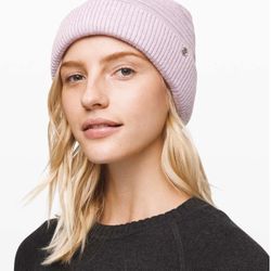 Lululemon Sweet and Sherpa Beanie Women 