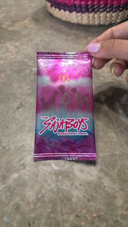 McDonald’s Saja Boys Sealed Pack (Unopened) – Possible Rare Card 🔥