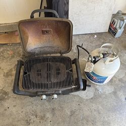Portable grill & 60% full propane tank