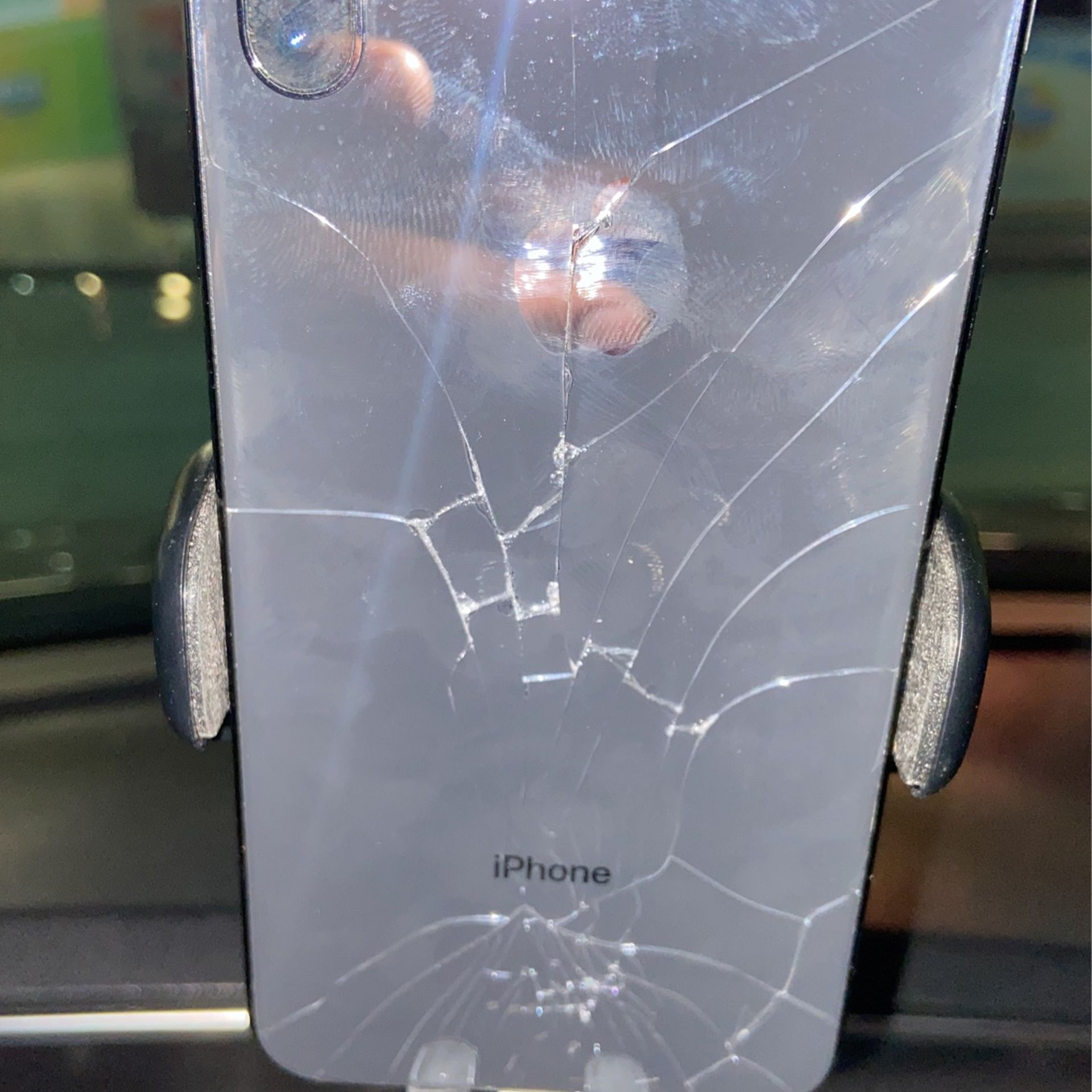 iPhone XS Max 256 GB Any Carrier unlocked from AT&T Cell phones & Accessories