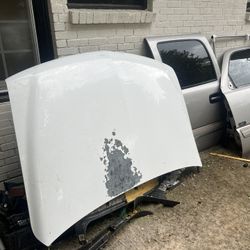 Parts Silverado 1999 and 2006 