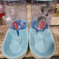 New Pets Water And Dry Food  Containers 