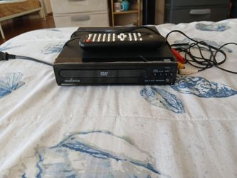 Magnavox MDV2100 DVD Player with Remote