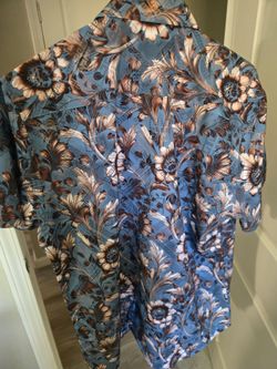 Blue Baroque Floral Short Sleeve Button-Up Shirt Large Size