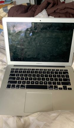 MACBOOK AIR AMAZING CONDITION