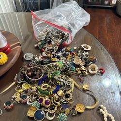 Huge Lot Of Mixed Jewelry 